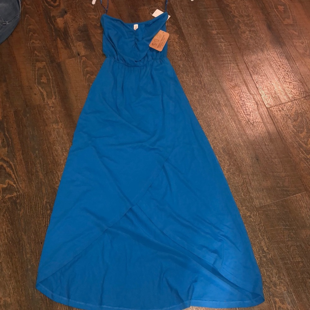 strapless maxi dress